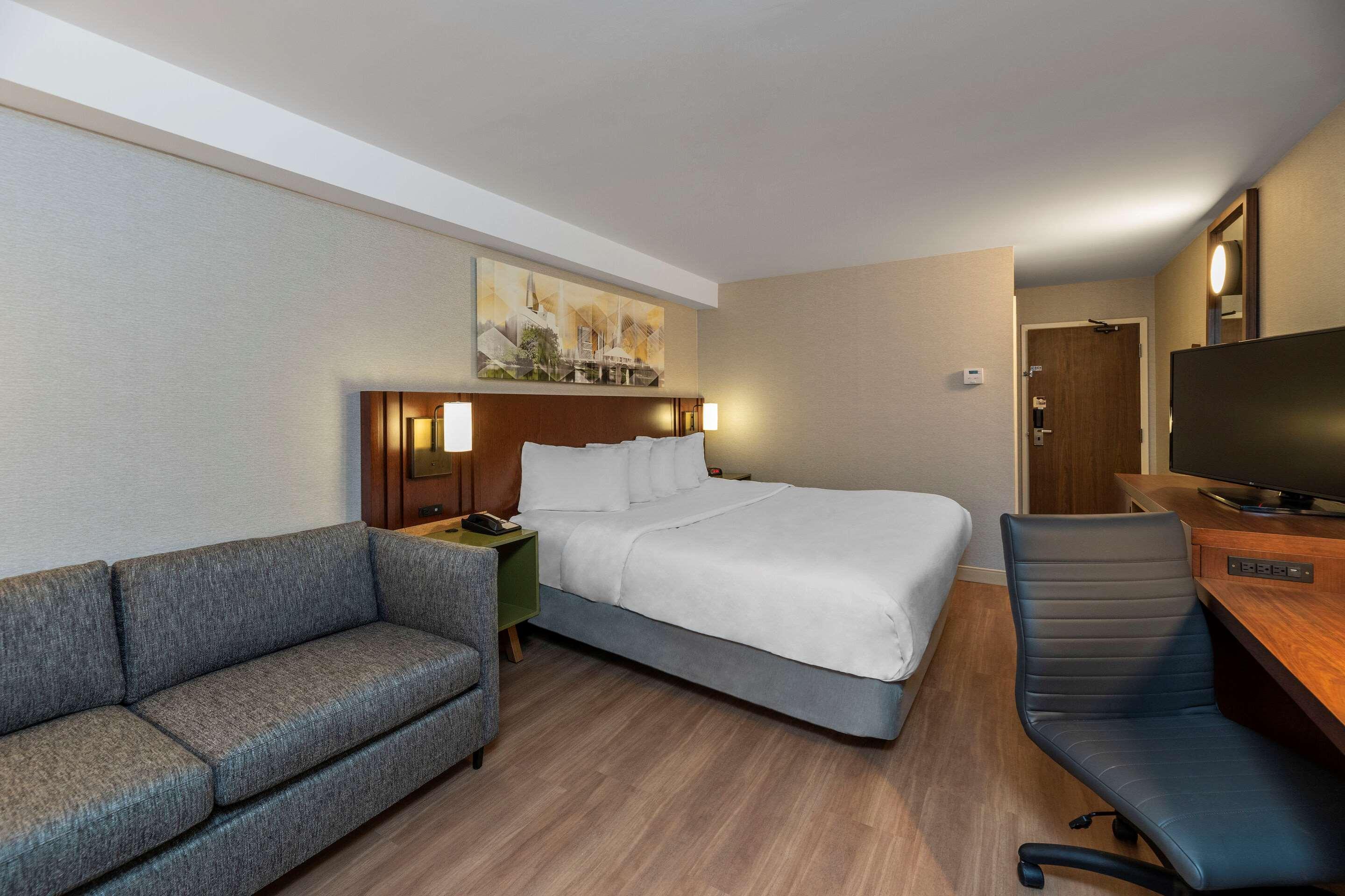 Comfort Inn Уотърлу Екстериор снимка