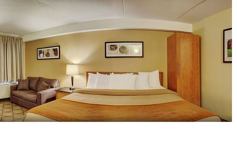 Comfort Inn Уотърлу Екстериор снимка